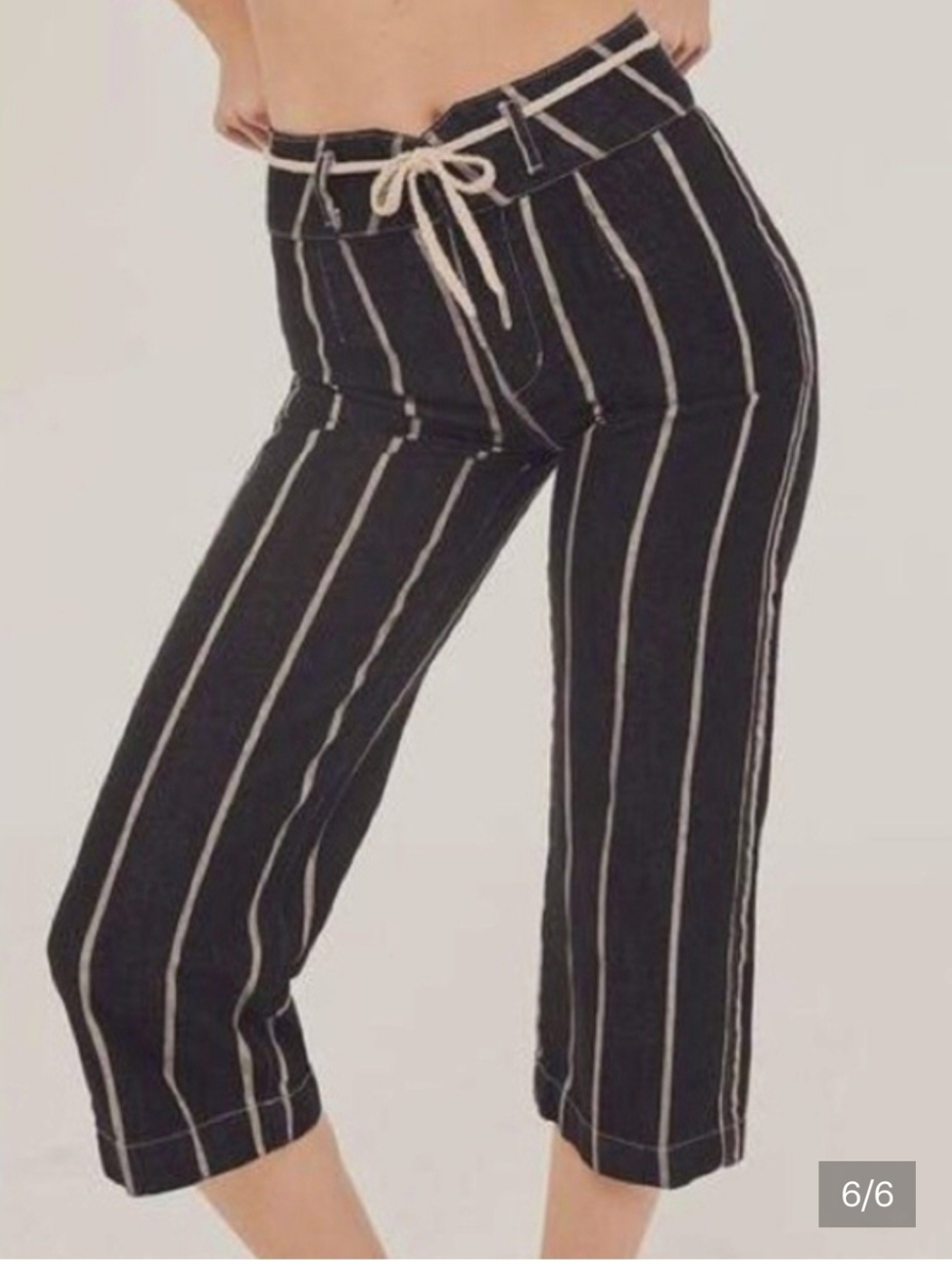 BDG urban outfitters women Black Striped Cropped Capri Denim Jeans Sz 25 Casual